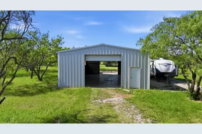 6000 Jackson Road, Krum, TX 76249 - Photo 31
