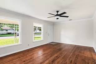 5320 Palmer Dr, Haltom City, TX 76117 - Photo 11
