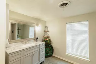 1103 E Old Chico Rd, Decatur, TX 76234 - Photo 9