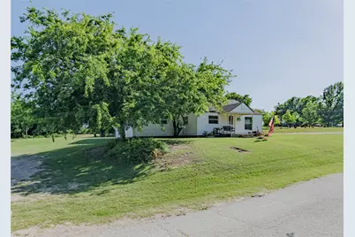 1103 E Old Chico Road, Decatur, TX 76234 - Photo 17
