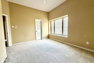 525 Salisbury Dr, Grand Prairie, TX 75052 - Photo 33