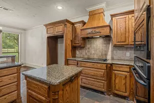 7230 Hunnington Dr, Sanger, TX 76266 - Photo 11