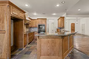 7230 Hunnington Dr, Sanger, TX 76266 - Photo 9
