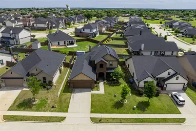 4704 Cormorant Drive, Sherman, TX 75092 - Photo 3