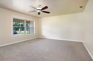 210 W Kansas St, Van, TX 75790 - Photo 5
