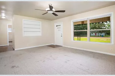 210 W Kansas Street, Van, TX 75790 - Photo 3