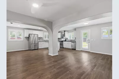 1109 Hadrian Court, Irving, TX 75062 - Photo 7