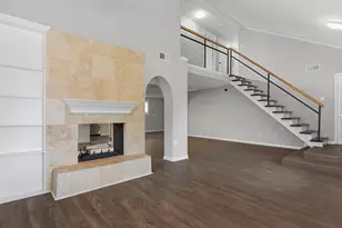 1109 Hadrian Ct, Irving, TX 75062 - Photo 5