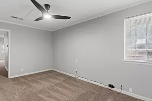 1109 Hadrian Ct, Irving, TX 75062 - Photo 13