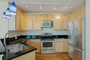 500 Throckmorton St, Fort Worth, TX 76102 - Photo 3