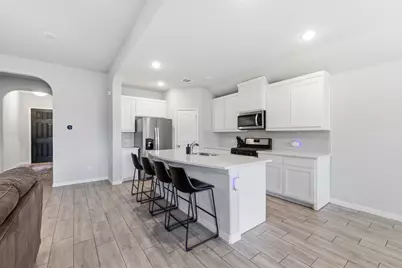 6204 Thunderwing Drive, Fort Worth, TX 76179 - Photo 9