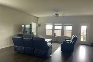 564 Declaration Way, Fate, TX 75189 - Photo 3