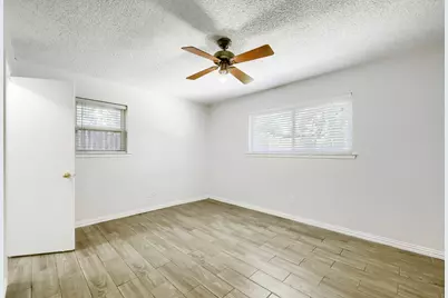 917 Stratford Drive, Bedford, TX 76021 - Photo 15