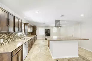 917 Stratford Dr, Bedford, TX 76021 - Photo 7