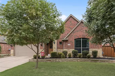 2723 Ponce De Leon, Grand Prairie, TX 75054 - Photo 1