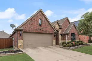 2723 Ponce De Leon, Grand Prairie, TX 75054 - Photo 3