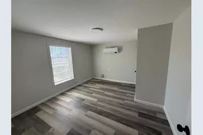 2402 S 20th Street, Abilene, TX 79605 - Photo 3