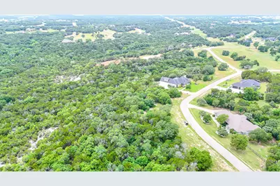 8116 Forres Court, Cleburne, TX 76033 - Photo 7