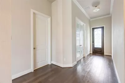1113 Peacock Boulevard, Carrollton, TX 75007 - Photo 7