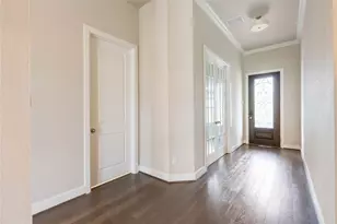 1113 Peacock Blvd, Carrollton, TX 75007 - Photo 7