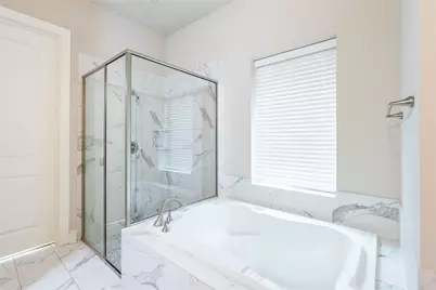 1113 Peacock Boulevard, Carrollton, TX 75007 - Photo 21