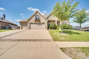 3205 Meadow Ridge Dr, Midlothian, TX 76065 - Photo 3
