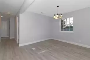 8720 Odom Dr, Dallas, TX 75217 - Photo 7