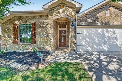 1328 Wysteria Lane, Burleson, TX 76028 - Photo 3