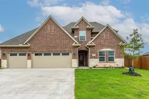 504 Ellis Place Dr, Greenville, TX 75402 - Photo 1
