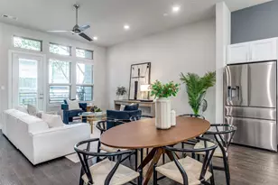 3170 Carmel St, Dallas, TX 75204 - Photo 9