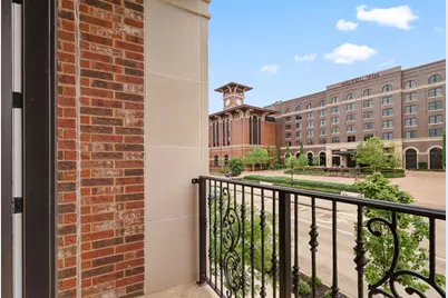 218 E Dallas Road #104, Grapevine, TX 76051 - Photo 21