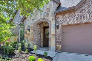 448 Chestnut Ln, Roanoke, TX 76262 - Photo 1