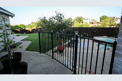 3748 Muirfield Drive, Carrollton, TX 75007 - Photo 21