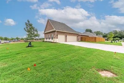 505 Ellis Place Drive, Greenville, TX 75402 - Photo 3