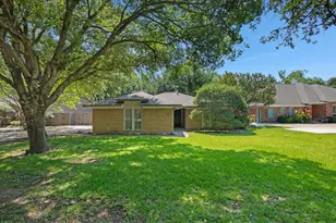 3004 Foxboro Dr, Richardson, TX 75082 - Photo 1