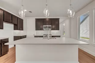 1113 Amaryllis Ln, Little Elm, TX 76227 - Photo 9