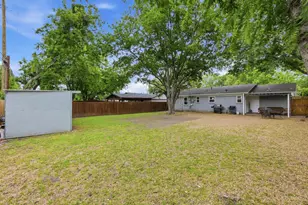 2219 Loyce Dr, Mesquite, TX 75149 - Photo 17