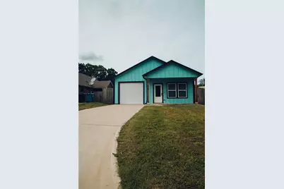 729 E Sears Street, Denison, TX 75021 - Photo 1