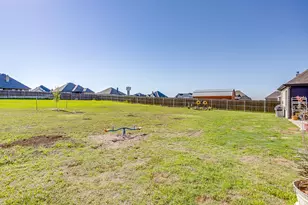 108 Treys Way, Godley, TX 76044 - Photo 37