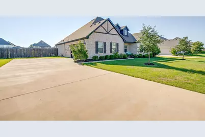 108 Treys Way, Godley, TX 76044 - Photo 3