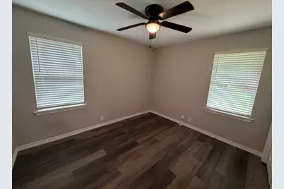 1311 Manor Drive, Cleburne, TX 76033 - Photo 9