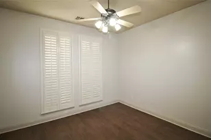 1803 Masters Dr, DeSoto, TX 75115 - Photo 19