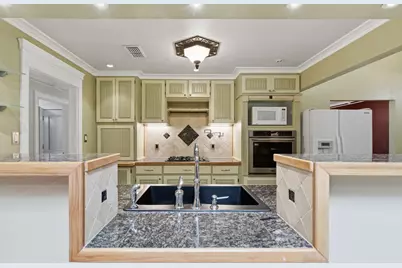 611 Magnolia Street, Denton, TX 76201 - Photo 11