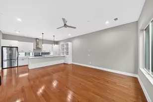 1914 California Dr, Dallas, TX 75204 - Photo 5