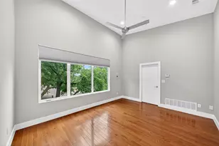 1914 California Dr, Dallas, TX 75204 - Photo 19