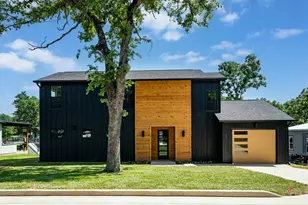 162 Lowe Dr, Mabank, TX 75156 - Photo 1