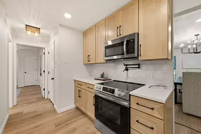 709 Thousand Oaks Drive, Hurst, TX 76054 - Photo 17