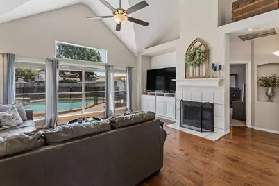 5787 Fawn Court, Haltom City, TX 76137 - Photo 11