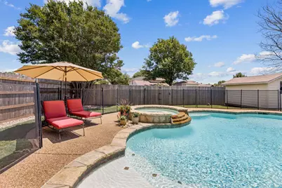 5787 Fawn Court, Haltom City, TX 76137 - Photo 33