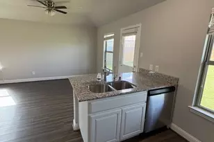 1433 Brindle Dr, Greenville, TX 75402 - Photo 9